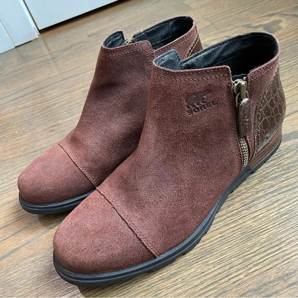 Sorel Major Low Casual Booties Suede & Croc Embossed Leather Ankle Boots
